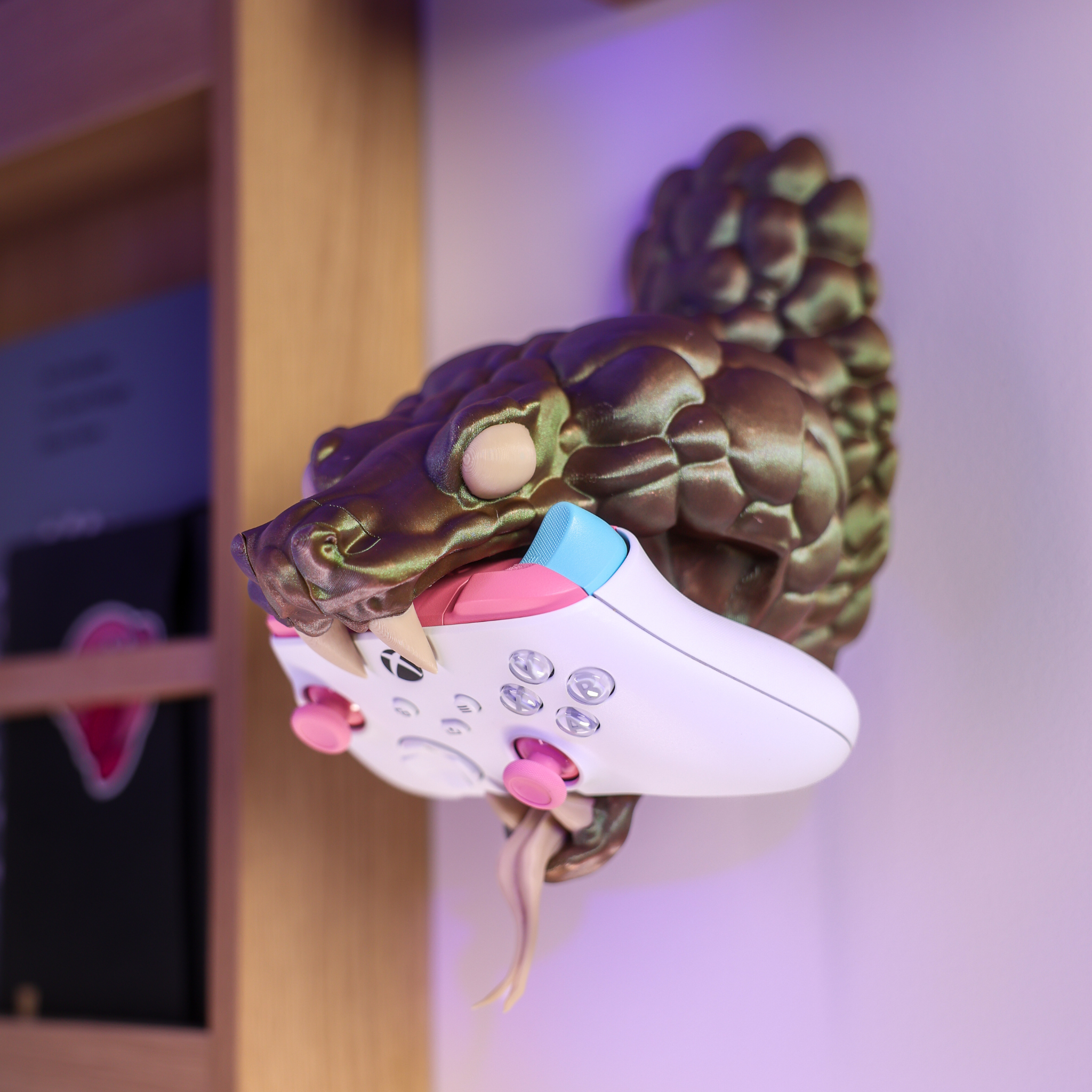 Serpent | Controller Holder