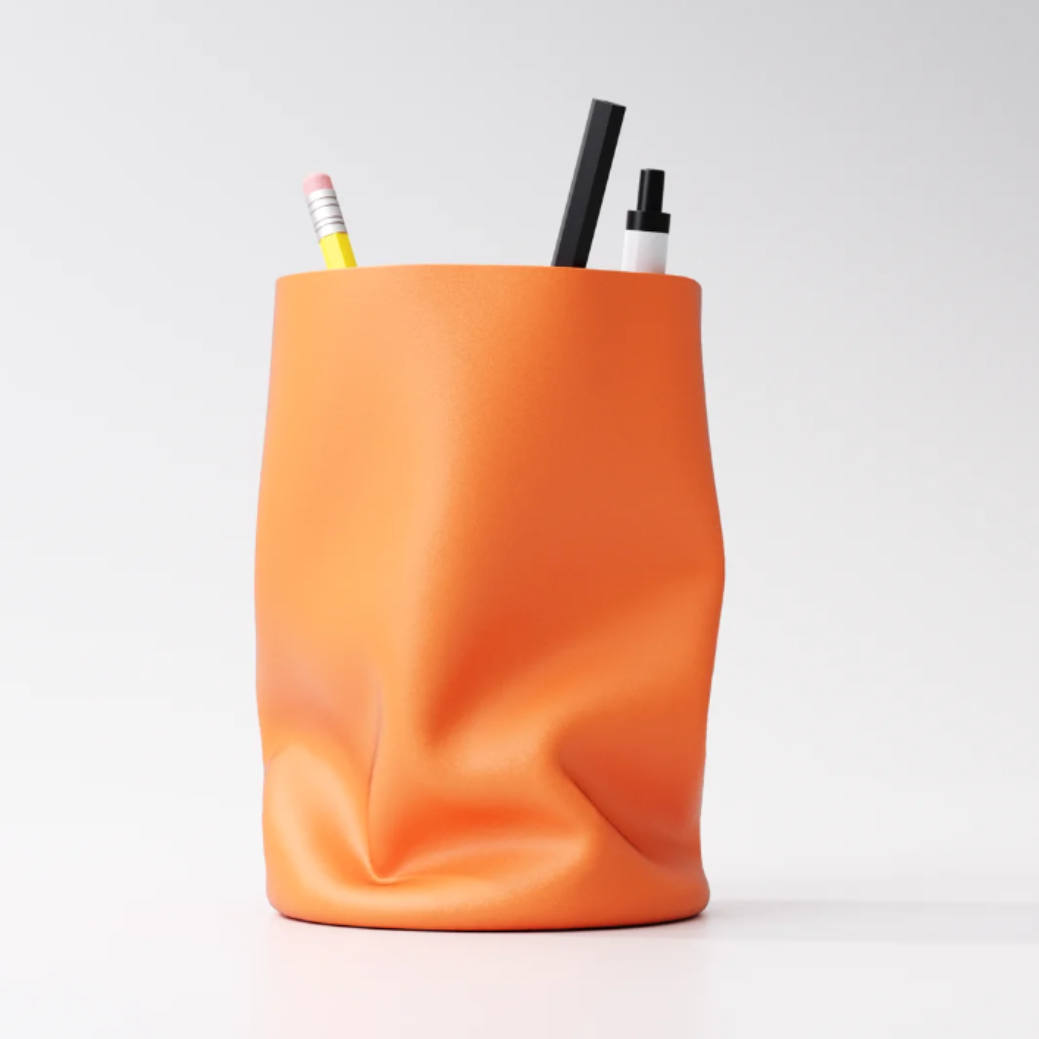 Crush | Pen Holder