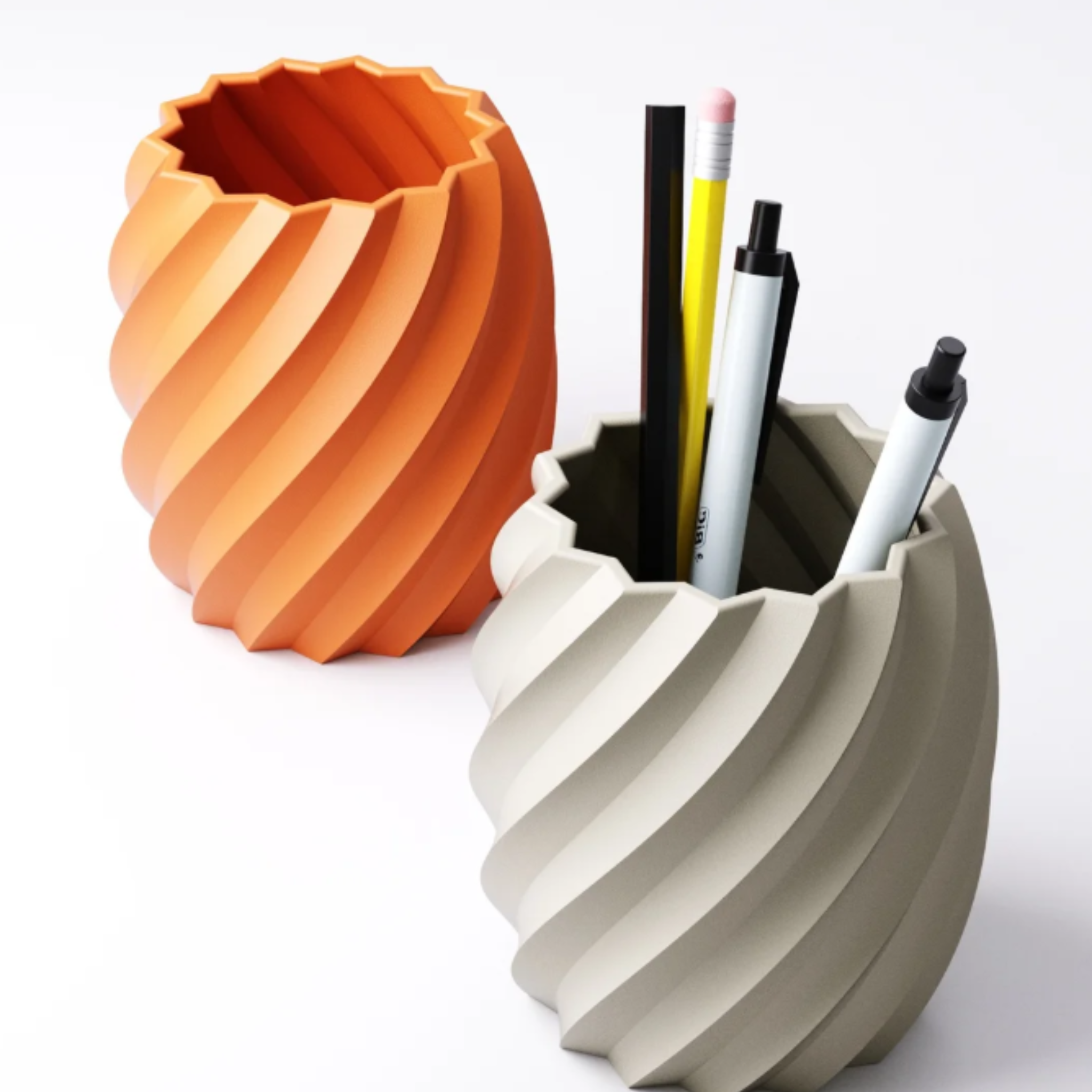 Spiral | Pen Holder